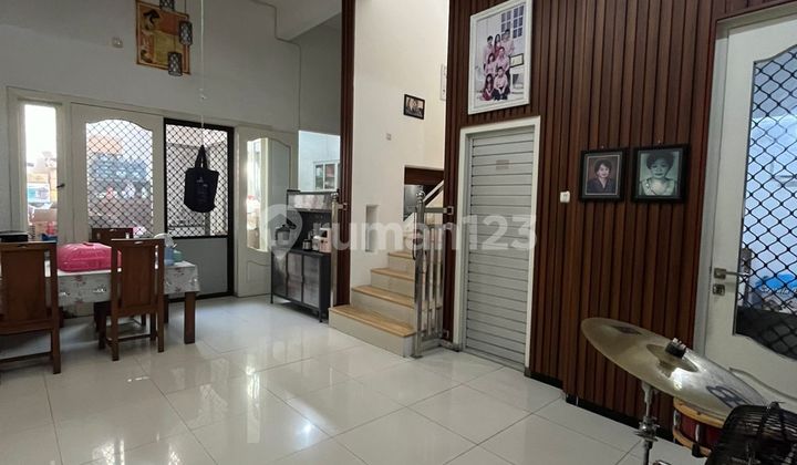 Dijual Rumah Second 2Lt Tenggilis Utara 2