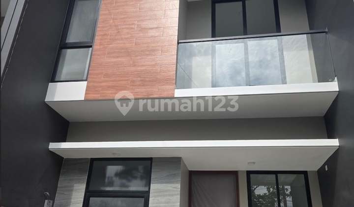 Rumah Baru Gress Baruk Utara Dg Inner Garden 2