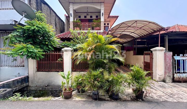 Rumah Siap Huni Dilokasi.semi Komplek dan Pusat Bisnis.serta Kuliner Tebet 2