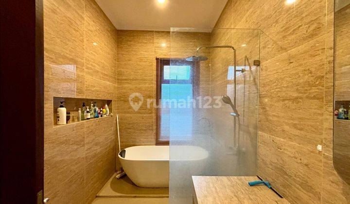 DIJUAL RUMAH SIAP HUNI,ONE GATE SYSTEM DI LOKASI STRATEGIS 1