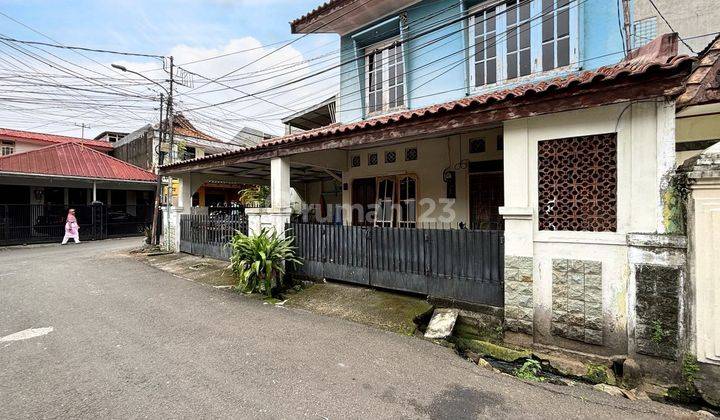 RUMAH DAN KOST SUDAH TERISI Di LOKASI STRATEGIS PUSAT BISNIS AREA PERKANTORAN DAN DEKAT MALL KOKAS 2