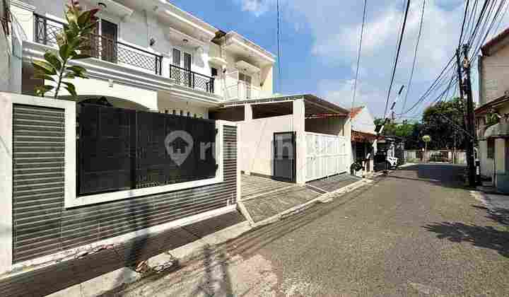 RUMAH MEWAH SIAP HUNI DI PEJATEN BARAT, AKSES JALAN 2 MOBIL LOKAI STRATEGIS DAN DEKAT PERKANTORAN  2