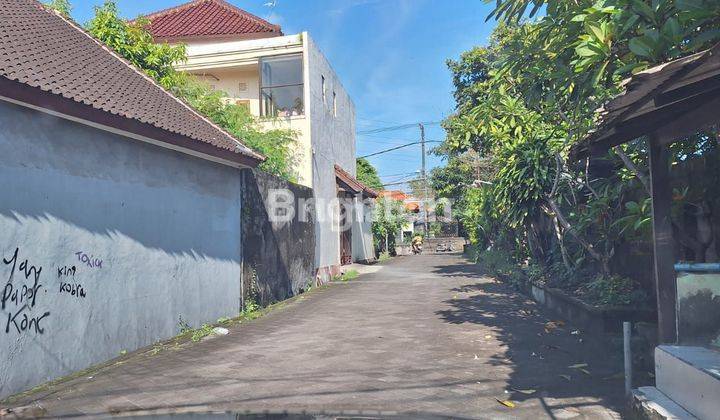 RUMAH 2 LANTAI DI PADANGSAMBIAN, DENPASAR 2