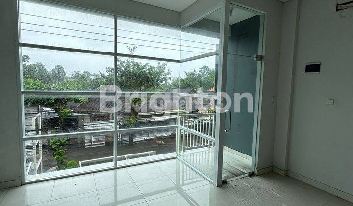 OVER KONTRAK 2,5 TAHUN RUKO 2 LANTAI DI KAWASAN RAMAI DAN PADAT PENDUDUK 1