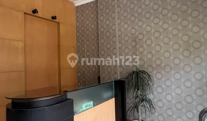 3-Story Shop House in Patih Jelantik, Legian Kuta Business & Tourism Center, Suitable for Various Types of Businesses