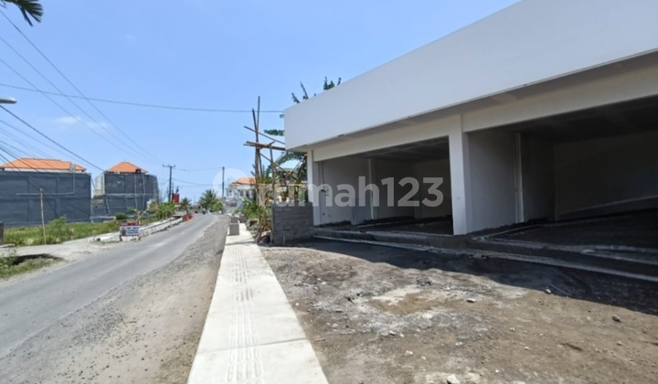 Store 6.5X7.5 (Per Unit) There are 2 Units & Rooftop in the Villa Pantai Cemagi Area