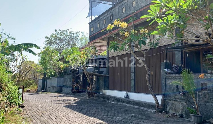 Rumah 4 Kamar Tidur + Toko Strategis di Benoa, Dekat Tugu Ngurah Rai - Nusa Dua Rumah 4 Kamar Tidur + Toko Strategis di Benoa, Dekat Tugu Ngurah Rai - Nusa Dua