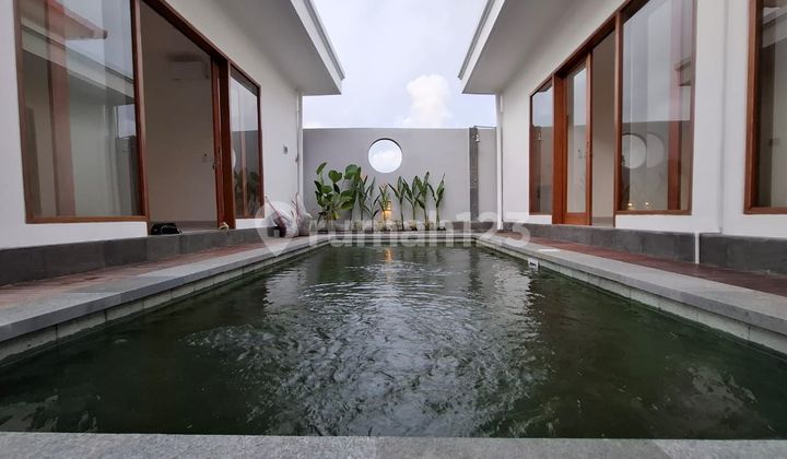 Minimalist Villa 3 Bedrooms Only 8 Minutes from Cemagi Beach