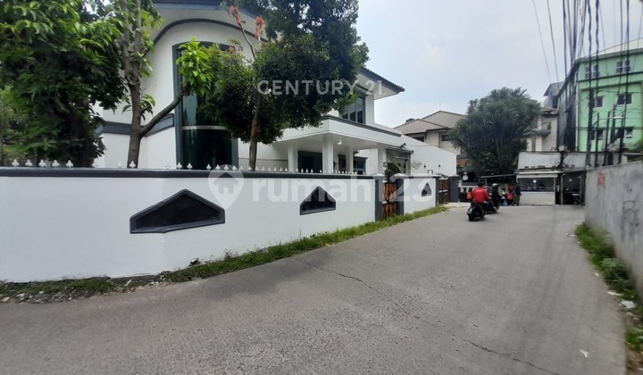 Dijual Rumah Mewah Besar Di Pinggir Jalan Raya Cibubur Jakarta T