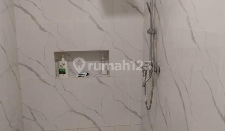 Dijual Rumah  Bagus Di Taman Modern Siap Huni  2