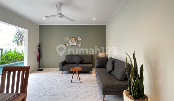 Elegant 3-Bedroom Tropical Modern Villa In Prime Ungasan (336V) 2