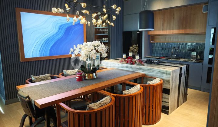 Luxury Absolute Beachfront Villa Saba Beach, Gianyar (104V)