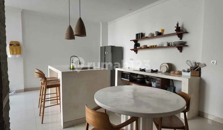 For Rent Modern Design 3 Bedroom Villa in Canggu (262V) 2