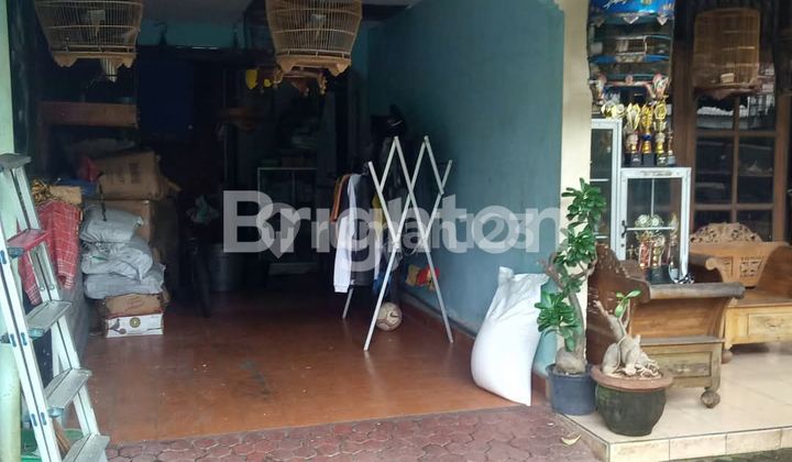 DI JUAL RUMAH AREA GATOT SUBROTO BARAT LOKASI STRATEGIS DI JUAL RUMAH AREA GATOT SUBROTO BARAT LOKASI STRATEGIS