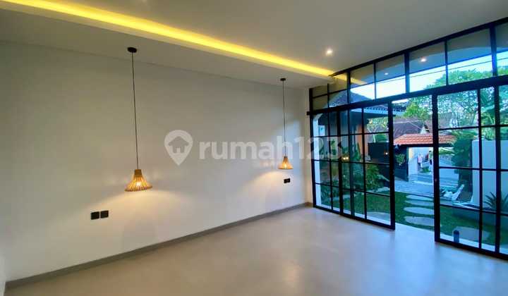 Exclusive 2-Bedroom Guesthouse For Annual Rent (87V)