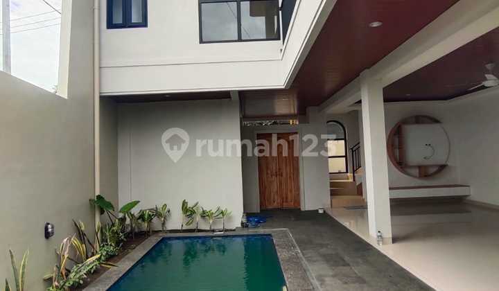 NEW VILLA IN CEMAGI WITH PRIVATE POOL AND RICE FIELD VIEW(34A1)