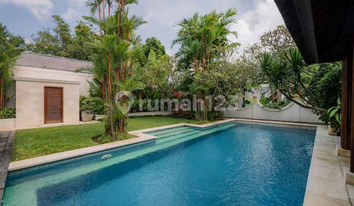 Stylish 3 Bedroom Villa For Annual Rent Umalas, Bali (312Vf4)