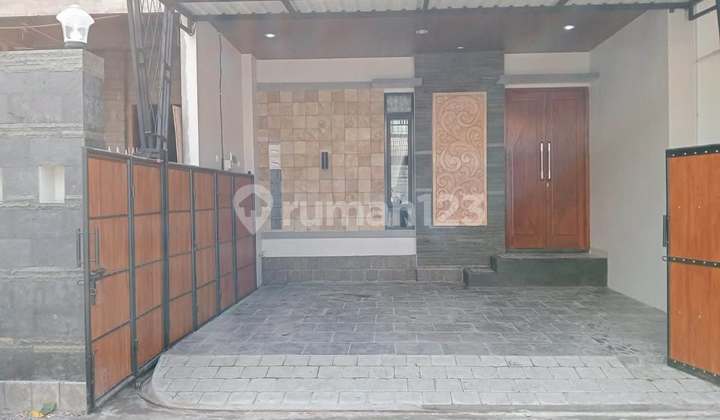 For Rent Two-Story House in Tukad Pakerisan, Panjer (115V) 2