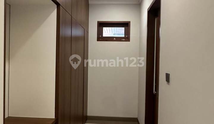 FOR RENT LUXURY 3 BEDROOM VILLA IN SANUR (282V) 2