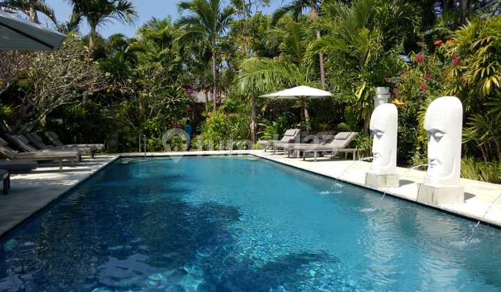 Freehold Beachside Villa For Sale Jalan Danau Poso, Sanur (93V) Freehold Beachside Villa For Sale Jalan Danau Poso, Sanur (93V)