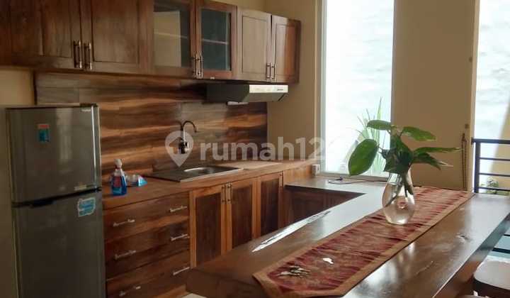 RUMAH 2 LANTAI KEROBOKAN 2 Menit ke Bali Kiddy School(165V)