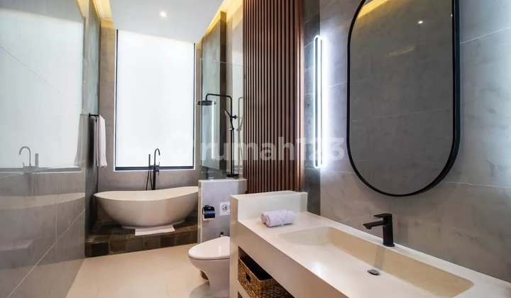 Villa Mewah 4 Kamar Tidur di Canggu Sewa 36 Tahun (206V) 2
