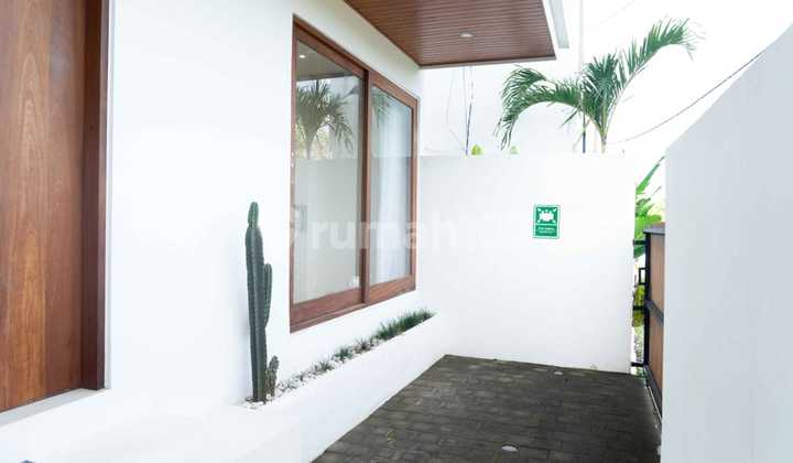 Stunning Mediterranean Villa Leasehold Villa 33 years (47) 2