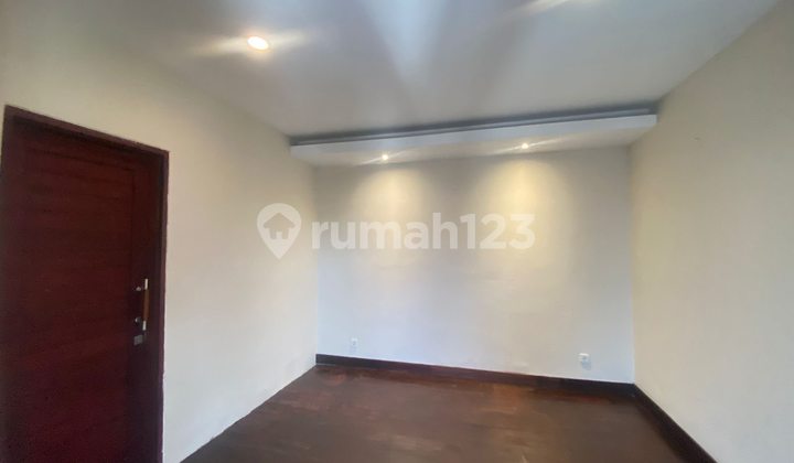 Charming 3 Bedroom Villa for Rent in Sanur (123V) 2