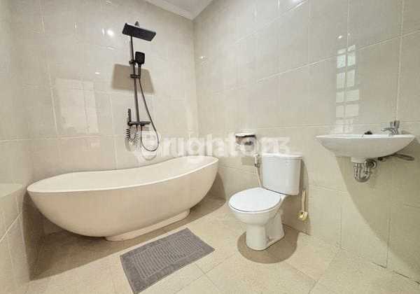 2-STOREY 3BR FURNISHED VILLA IN QUIET NUSA DUA AREA (52) 2-STOREY 3BR FURNISHED VILLA IN QUIET NUSA DUA AREA (52)