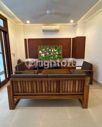 STRATEGIC VILLA FOR RENT IN SANUR (93A5) 2