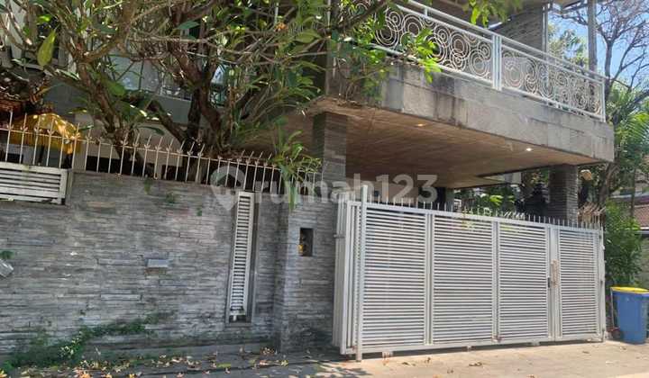 Dijual - Rumah 2 Lantai di Kawasan Renon, Denpasar Timur (394V)