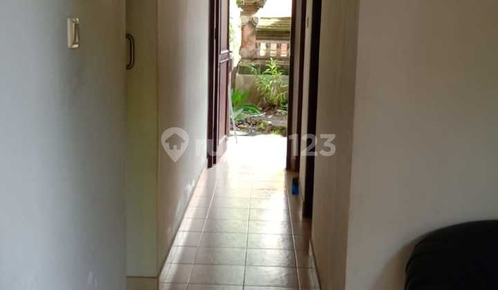 Comfortable 4 Bedroom House in a Strategic Location Denpasar (292V) 2