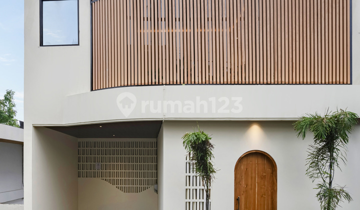 Modern 2 Bedroom Villa With Private Pool In Tumbak Bayuh (353V) Modern 2 Bedroom Villa With Private Pool In Tumbak Bayuh (353V)