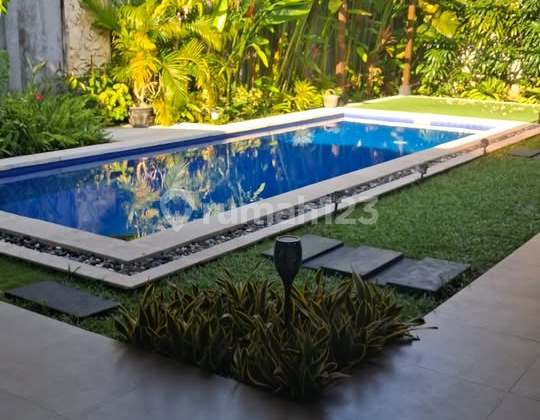 3Bedroom Freehold Villa for Sale in Sanur, a Peaceful Area (186V)