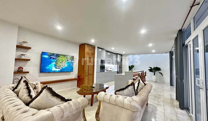 For Rent Luxury Modern Villa Pererenan (295V)