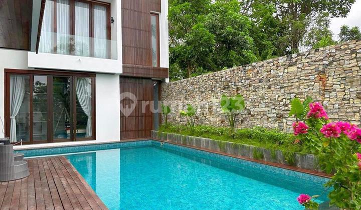 Villa Full Furnished 2 Lantai 4+2 Kamar Sanur (HAN) Villa Full Furnished 2 Lantai 4+2 Kamar Sanur (HAN)