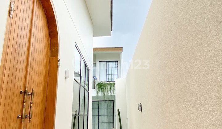 Freehold Luxury 3 Bedroom Villa Prime Sanur (326V) 2