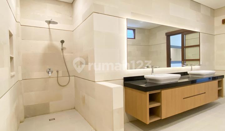 For Sale Brand New Luxury Villa In Prime Umalas (292V) 2