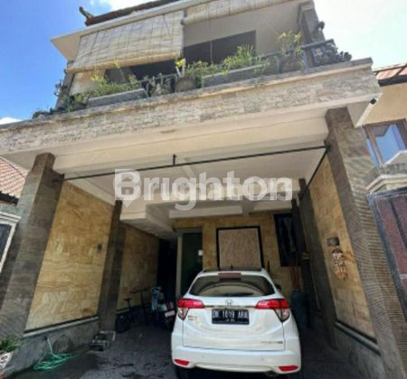 DIJUAL RUMAH STYLE VILLA AREA DENPASAR (FITRI YUCG)
