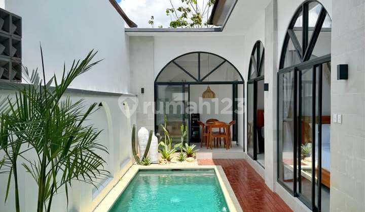 Brand New 2 Bedroom Tropical Villa in Uluwatu (182V)