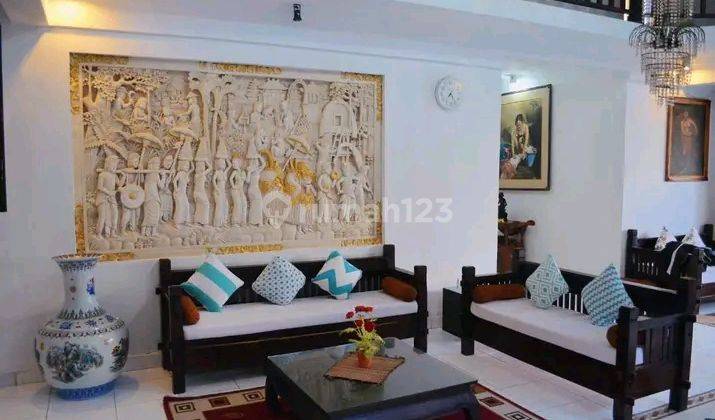 Villa di Sanur Dekat Pantai Padang Galak (Arief B) 1