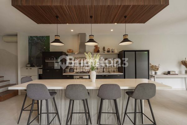 Mewah 4 Kamar Tidur Villa Disewakan di Canggu (67) 2