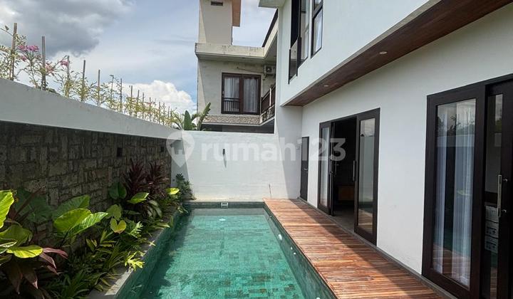 For Sale 3 Bedroom Villa In West Sanur (freehold / Shm) (169V)