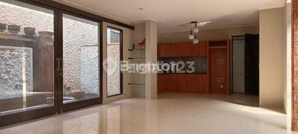 Dijual Rumah 2 Lantai Style Modern Dekat Sanur (355V) 2