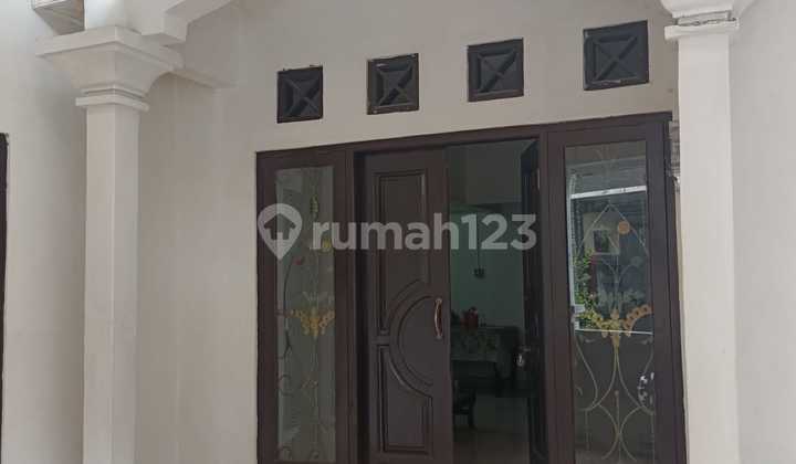 For Sale 2-Story House in Dalung, Strategic Location (101V) 2