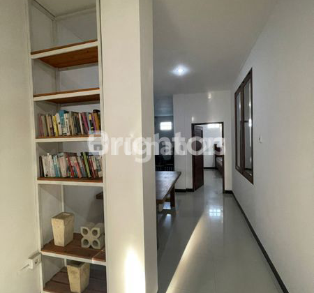 HOUSE FOR RENT AT BATUR SARI STREET SANUR(93A1)