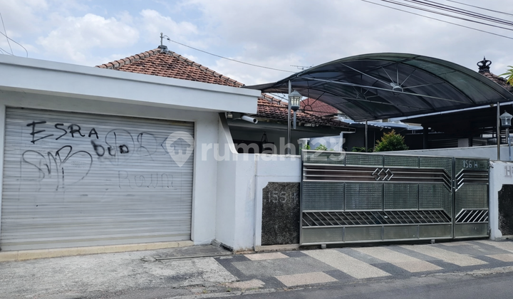Rumah 3 Kamar Tidur di Renon Dekat Plaza Renon Mall (394V)