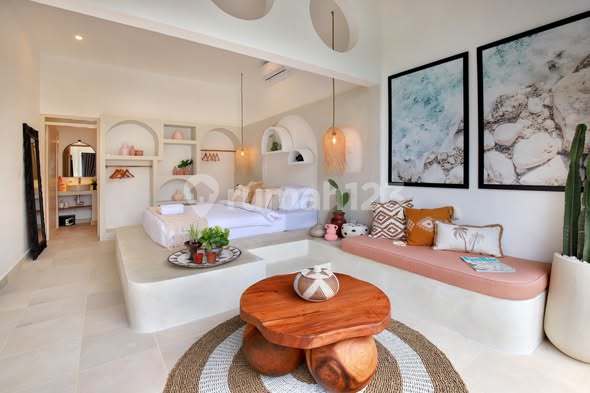 Modern 3 Bedroom Enclosed Living Villa In Prime Umalas (308V) Modern 3 Bedroom Enclosed Living Villa In Prime Umalas (308V)