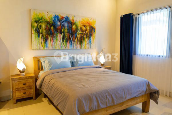 LUXURY FULLY FURNISHED VILLA IN THE HEART OF SEMINYAK (83A1)