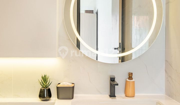 Brand New Modern Villa Fully Furnished in Tibubeneng (101A3) 2